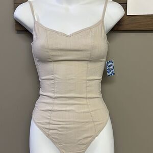 Free People Beige Last Rose Stretch Spaghetti Strap V-Neck Bodysuit- XS-NEW